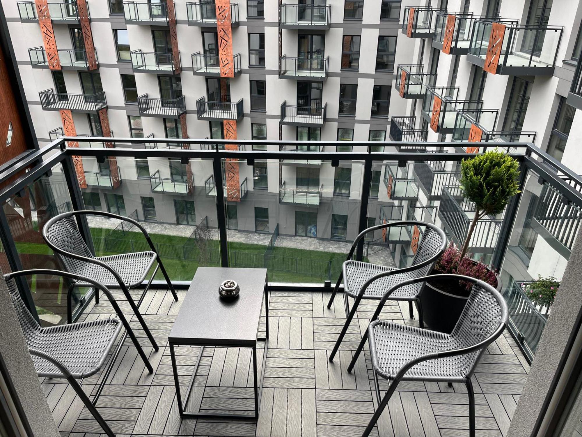 Jesionowe Apartamenty Nad Odra, Stare Miasto, Sauna W Jednym, Klimatyzacja , Garaz Podziemny 0 Zl, Odra River , Old Town, New Building, Air Conditioning, Sauna-One, Underground Garage Free Wrocław Extérieur photo